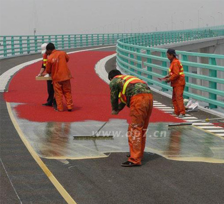 彩色公交車(chē)道、彩色自行車(chē)道、彩色警示路面